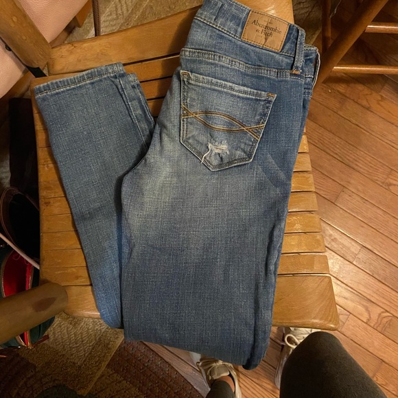 A&F Rhinestone Jeans - Picture 3 of 8